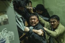 Review Film The Furious; Membangkitkan Aksi Laga Manusiawi