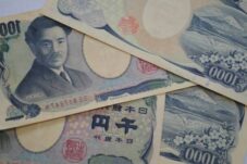 Bank Sentral Jepang Siap Menaikkan Suku Bunga ke Level Tertinggi