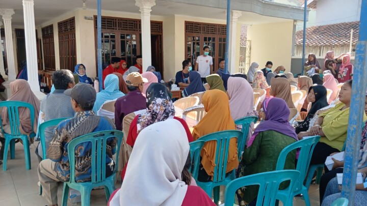 Dapur Marhaen dan Pengobatan Gratis PDIP Brebes Jangkau Ratusan Warga Tanjung