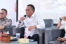 Menteri Jumhur Ajak Mahasiswa Jadi Pelopor Gerakan Tobat Ekologis Nasional
