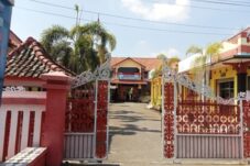 Ijazah Alumni SMK di Brebes Tertahan 6 Tahun Akibat Tak Mampu Bayar Tunggakan