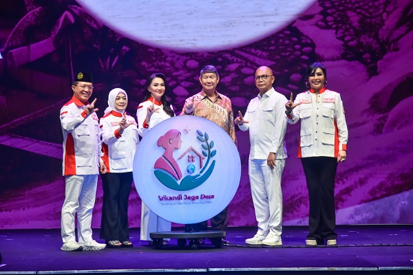 Srikandi Jaga Desa Resmi Dilantik, ABPEDNAS Perkuat Peran Perempuan dalam Pengawasan dan Pemberdayaan Desa