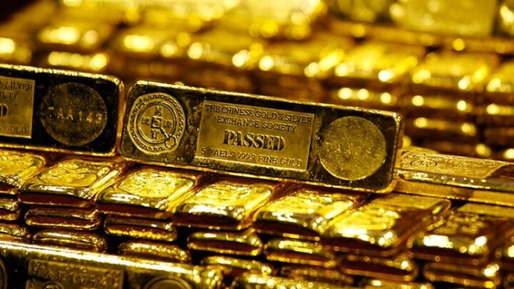 Emas Bangkit Saat Pasar Skeptis Suku Bunga FED Naik