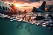 Review Film Deep Water; Seperti Gabungan Airport dan Jaws