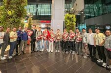 Hotel Santika Premiere Bekasi Sambut Putra Tri Ramadani, Juara World Climbing Series Prague 2026
