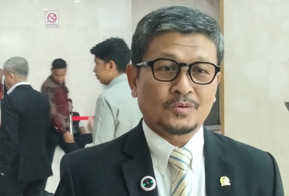 Amin Ak: Target Pertumbuhan Ekonomi Harus Ditopang Kebijakan yang Menggerakkan Ekonomi Rakyat