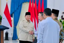 Prabowo Tinjau Panen Raya TNI di Malang, Produksi Beras dan Gula Nasional Digenjot