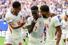 Inggris Libas Prancis 6-4, Hat-trick Bukayo Saka Cetak Rekor Bersejarah